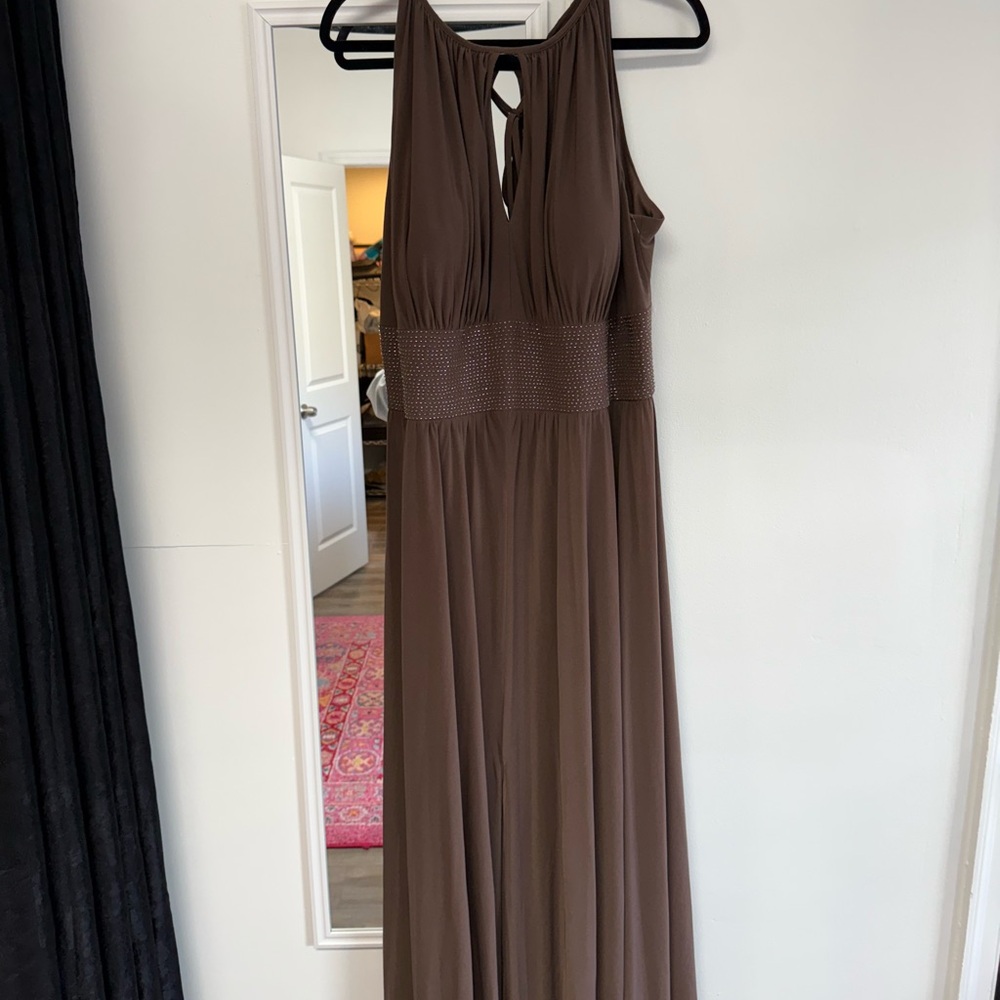 Elegant Brown Maxi Dress